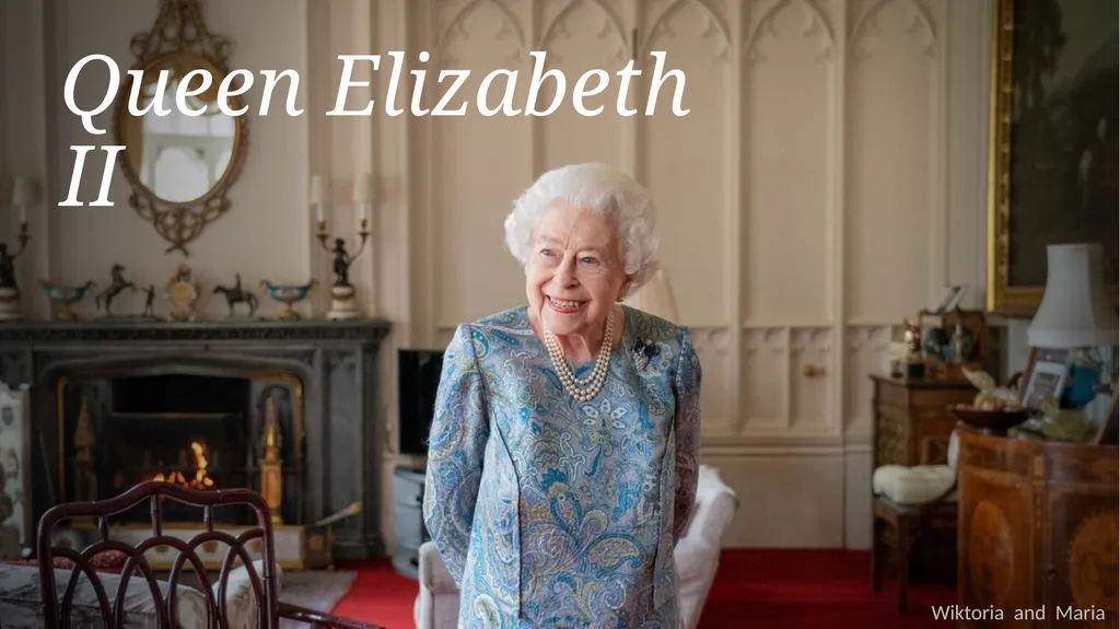 Queen Elizabeth II Wiktoria and Maria Lifetime: 21 - slide 1 of 7