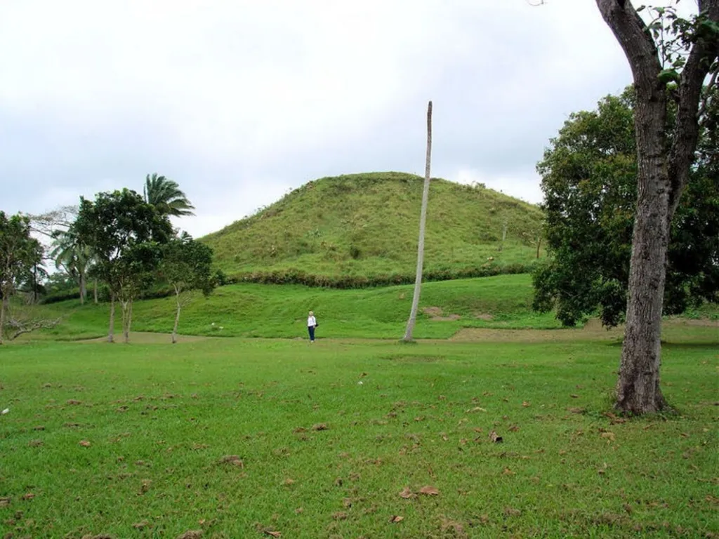 The Olmec Civilization By: Kari Seres, Ginger - slide 8 of 20