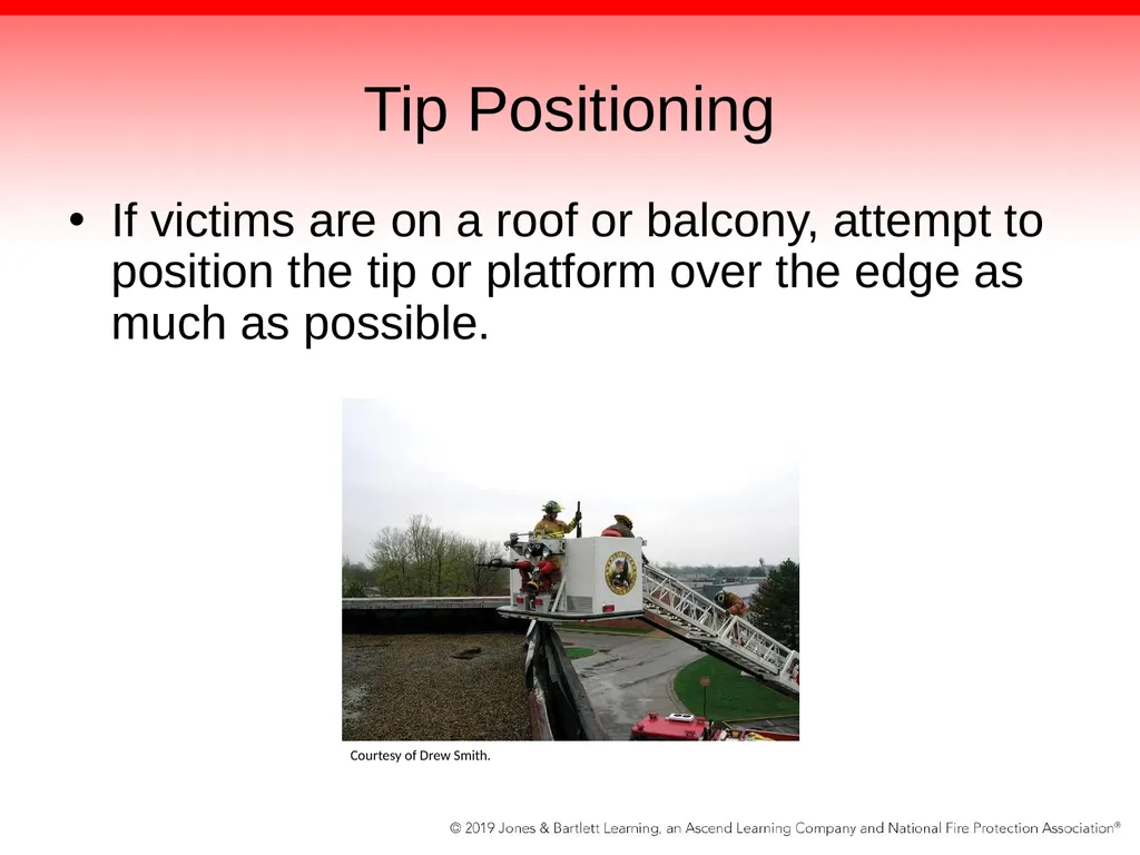 Chapter 15: Apparatus Equipped with an Aerial - slide 116 of 172
