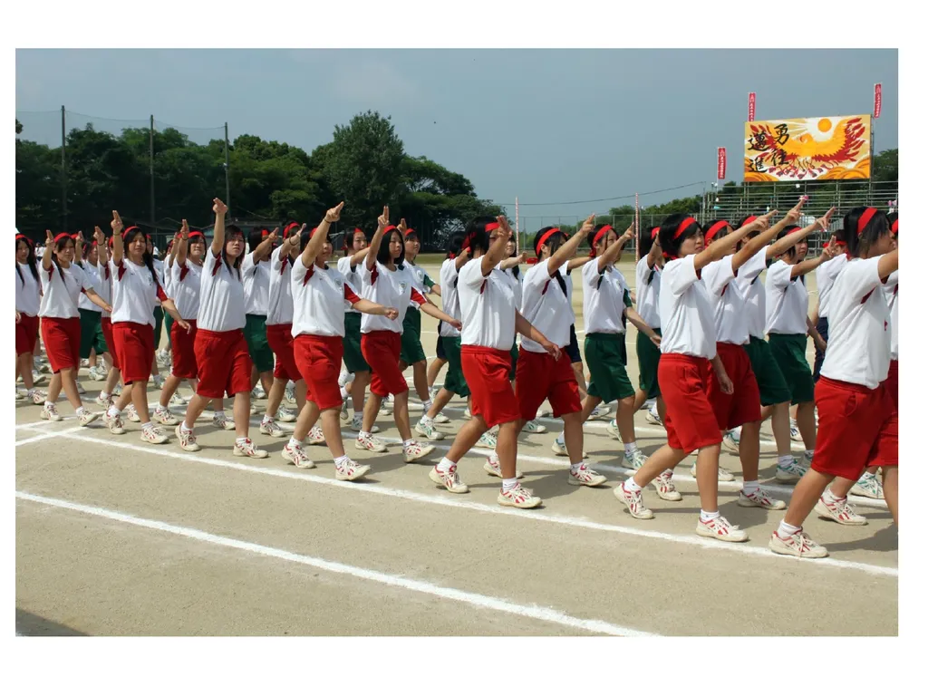 日本 の せいふく nihon no seifuku Japanese school - slide 26 of 26